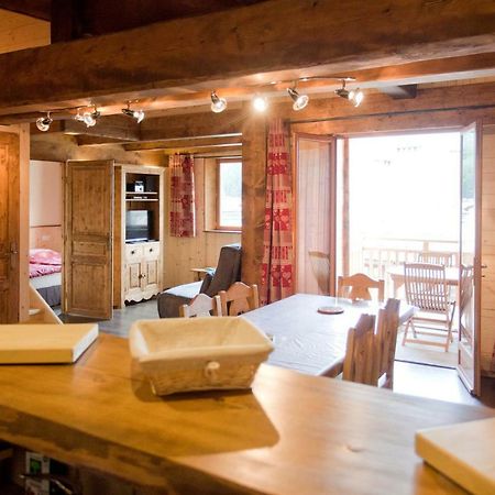 Chalet L'Aubepine Residence B&B Bessans Bagian luar foto