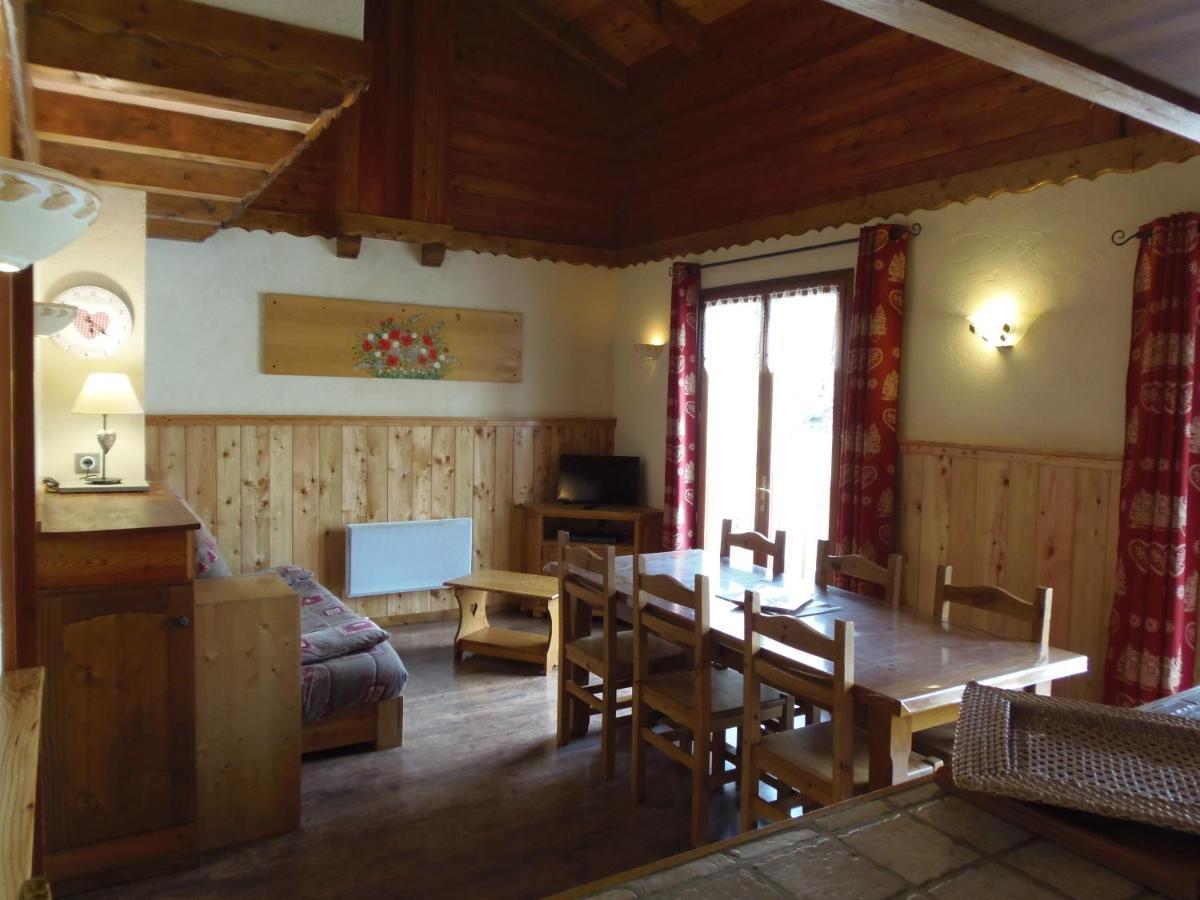 Chalet L'Aubepine Residence B&B Bessans Bagian luar foto