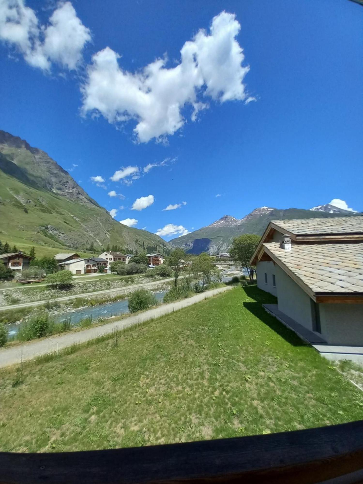 Chalet L'Aubepine Residence B&B Bessans Bagian luar foto