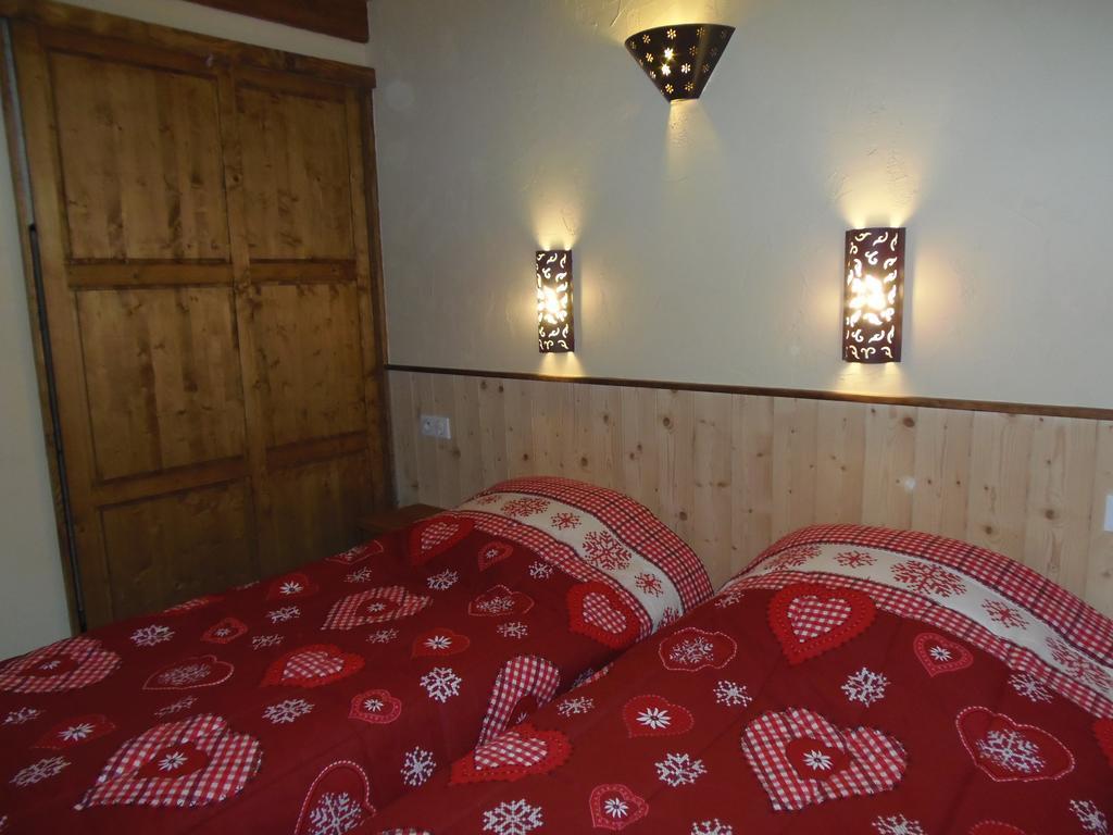 Chalet L'Aubepine Residence B&B Bessans Bagian luar foto