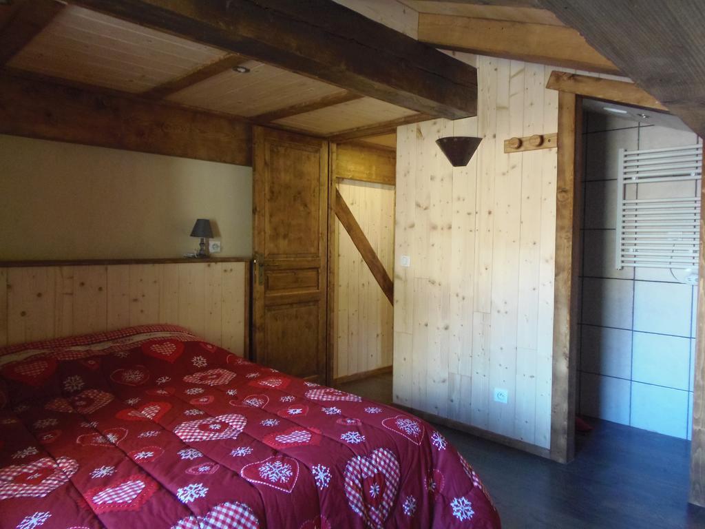 Chalet L'Aubepine Residence B&B Bessans Bagian luar foto