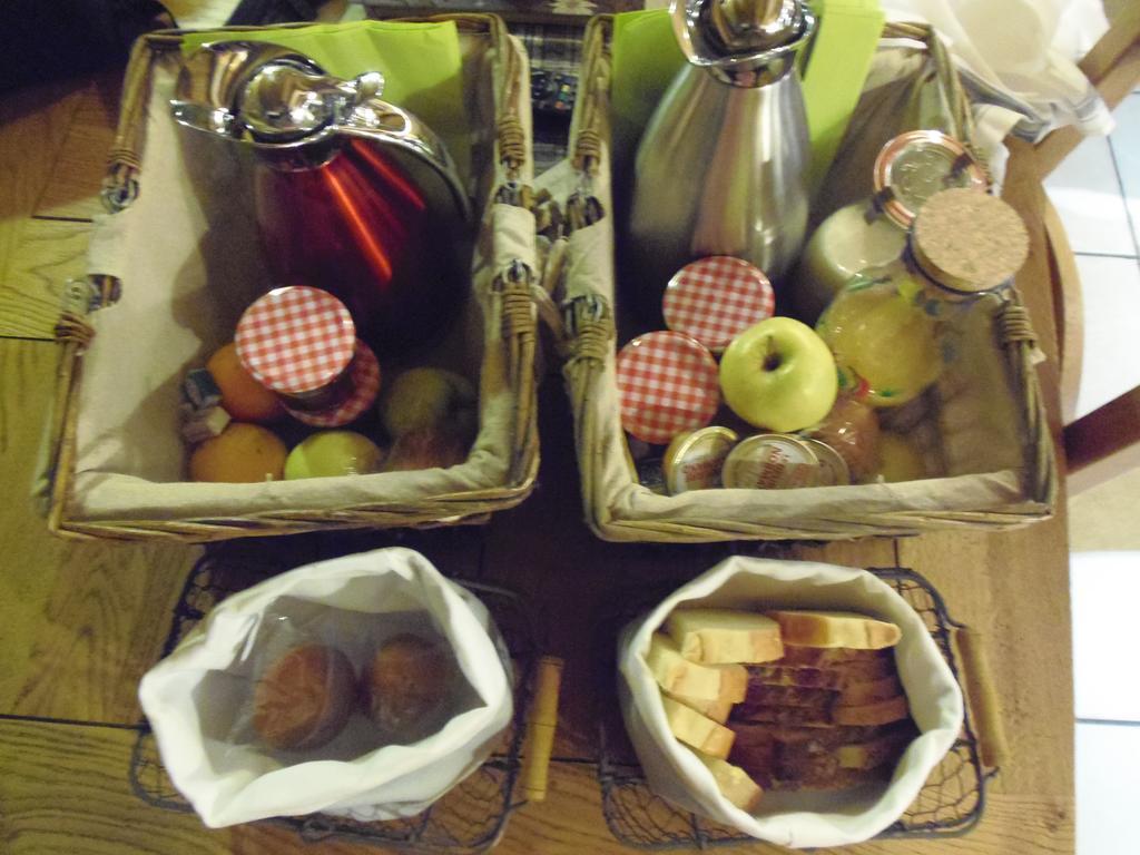 Chalet L'Aubepine Residence B&B Bessans Bagian luar foto