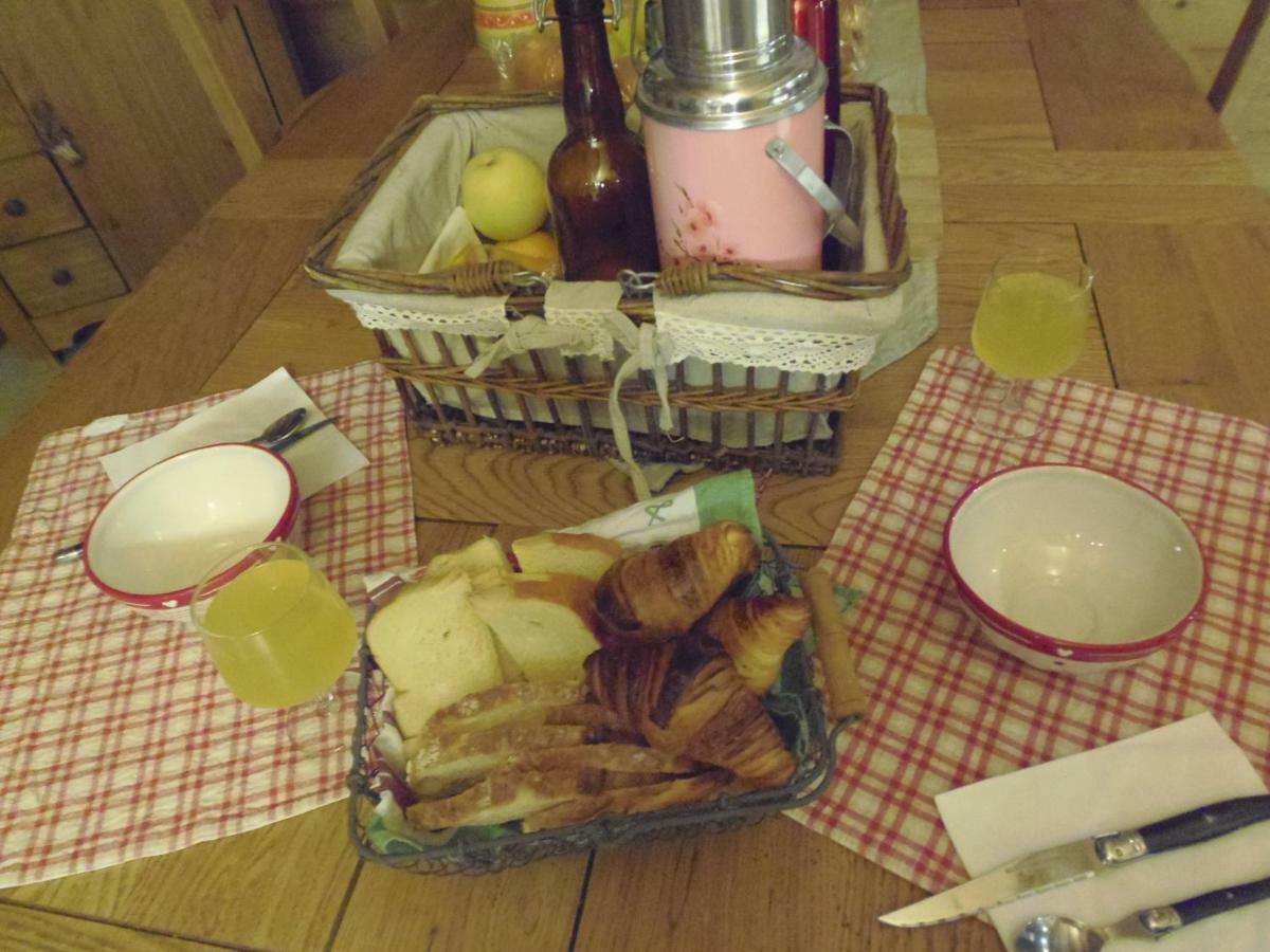 Chalet L'Aubepine Residence B&B Bessans Bagian luar foto
