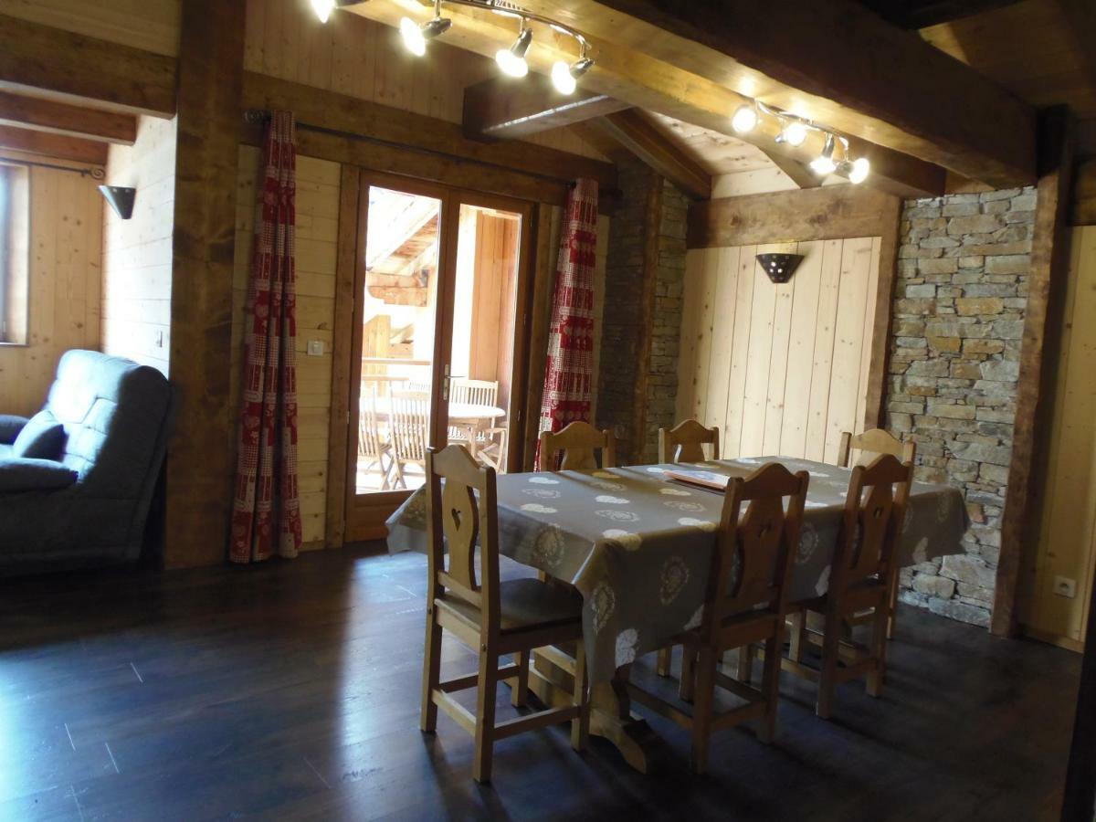 Chalet L'Aubepine Residence B&B Bessans Bagian luar foto