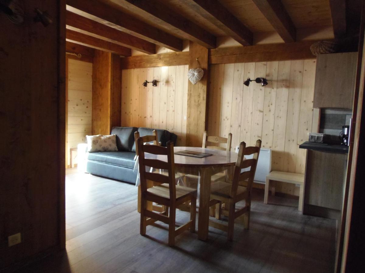 Chalet L'Aubepine Residence B&B Bessans Bagian luar foto
