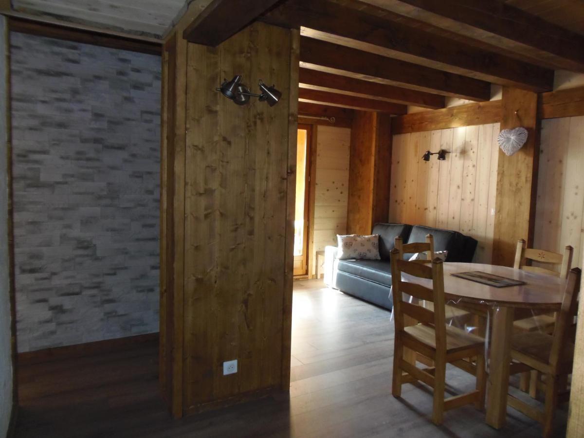 Chalet L'Aubepine Residence B&B Bessans Bagian luar foto