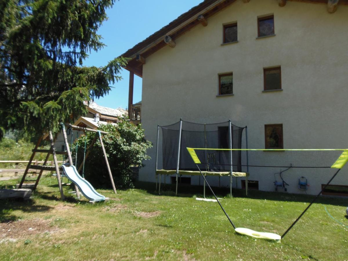 Chalet L'Aubepine Residence B&B Bessans Bagian luar foto